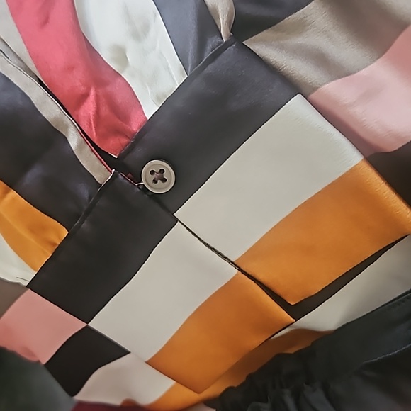 NWOT LOFT Off the Shoulder Blouse - Picture 3 of 5